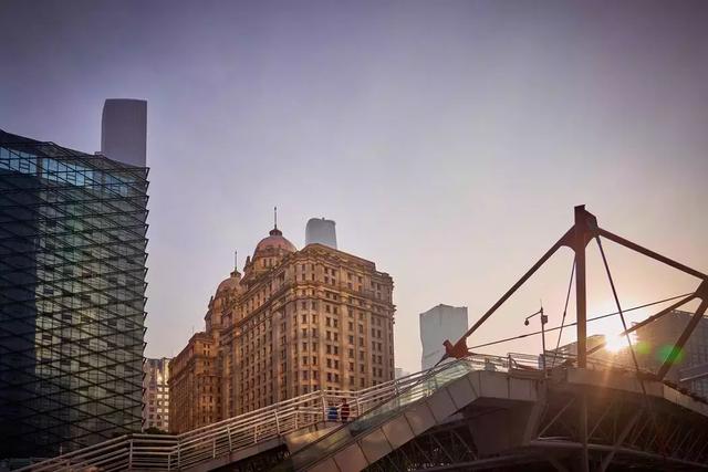 廣東推園區(qū)的生猛，超乎我的想象